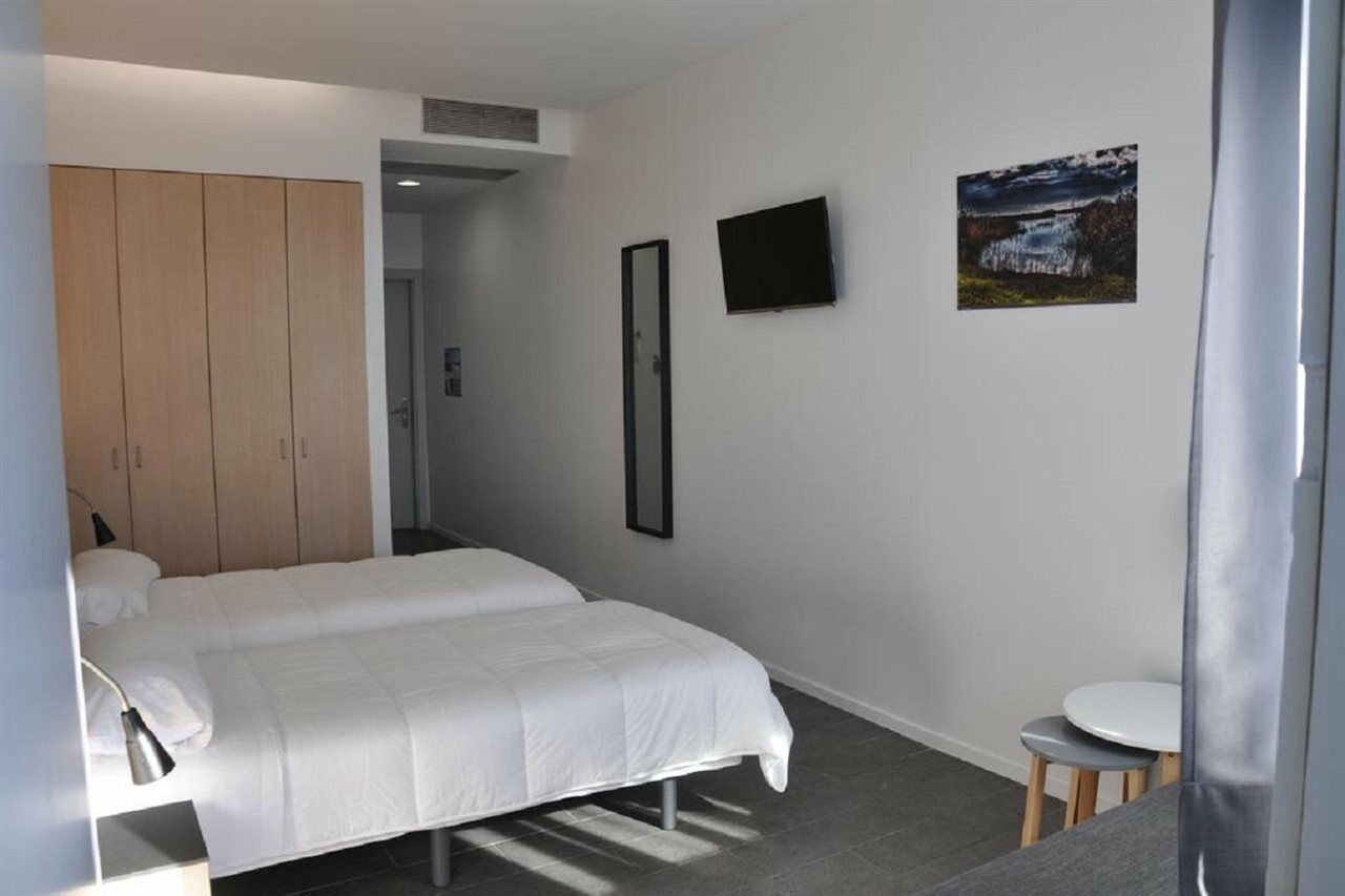 เซ็นเตอร์ เอลไปล อัลเบร์เก Hostel เอลปรัตเดยูเบรกัต ภายนอก รูปภาพ